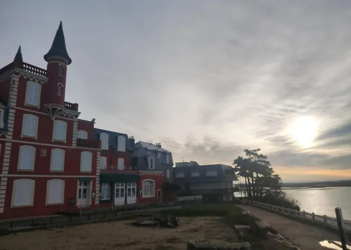 Maison Duplex Centre Port Сasa de vacaciones